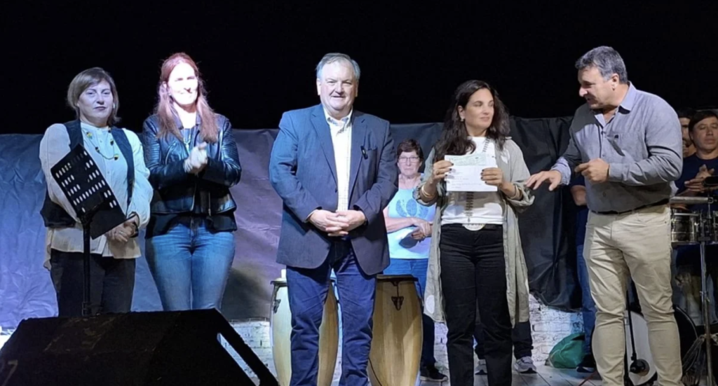 EN LAS PALMERAS, EL SENADOR MICHLIG FORMULÓ NUEVOS ANUNCIOS Y BRINDÓ UN FUERTE RESPALDO A LA GESTIÓN DE DANA ASTORE